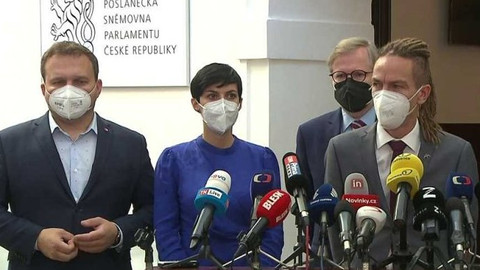 90’ ČT24 - Koalice sestavují novou vládu