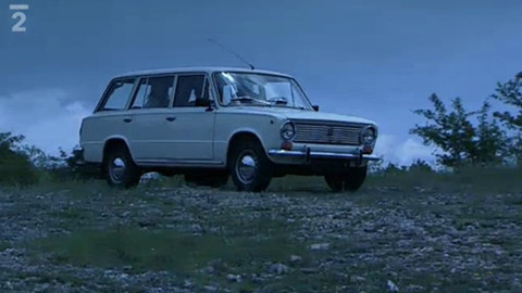 V zajetí železné opony - 30/40 Hodíme tě ze skály!