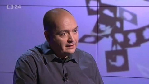 Před půlnocí - 4. října 2013