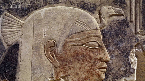 Dobrodružství vědy a techniky - Královny ze Sakkáry