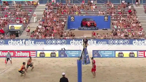 ME v plážovém volejbalu 2015 Rakousko - Herrera, Gavira (ESP) - Samoilovs, Smedins (LAT)