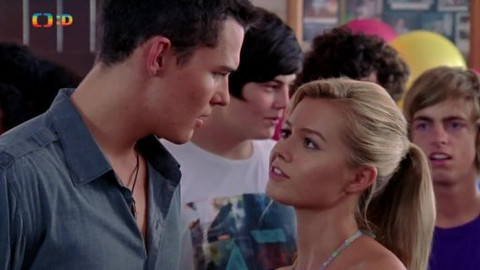 Surfařky z vesmíru - Epizoda 10/26