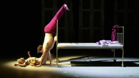 Backstage - Tramvaj do stanice Touha