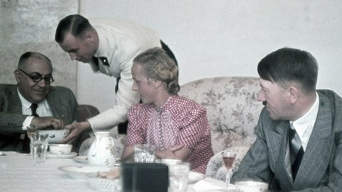 Vzestup a pád NSDAP - 6/10 Hitlerův největší omyl