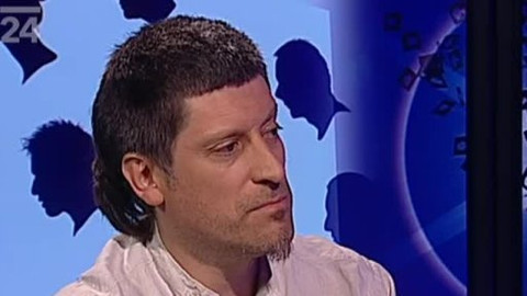 Před půlnocí - 12. června 2011