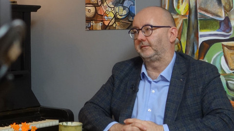 Uchem jehly - 24. května 2020