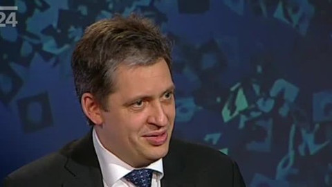 Před půlnocí - 7. února 2011