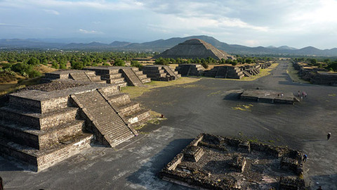 Brána smrti - 2/13 Předkové vzdálení i blízcí