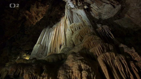 Dobrodružství vědy a techniky - Život hluboko pod zemí