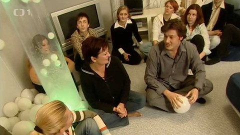 Bydlení je hra - 18. prosince 2004