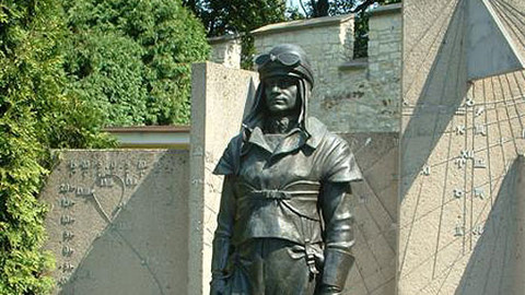 Lapidárium - Příběh bronzového letce