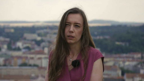 Vojna jedna báseň - 5. Julia Musakovska