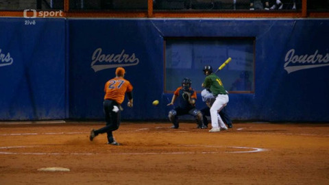 Softball - Sportclub 80 Chomutov - Tempo Praha