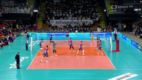 Liga mistrů ve volejbalu - Sir Sicoma Monini Perugia - VK Lvi Praha