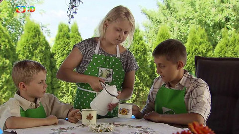 Draci v hrnci - Z květů bude velká nejen malá včelka