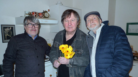 Třistatřicettři - Totáč