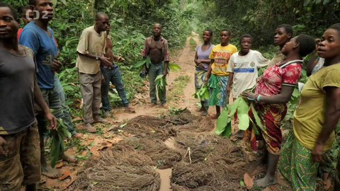 Po jedné stopě - 9/18 Showbyznys v rukou Křováků
