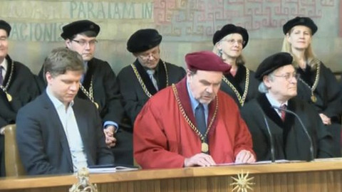 Univerzita Karlova on-line - Slavnostní zasedání pořádané u příležitosti 666. výročí