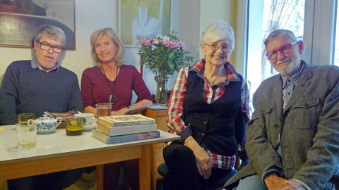 Třistatřicettři - Fakta a fikce