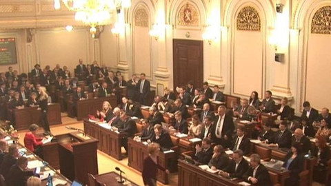 Mimořádné pořady ČT24 - Ustavující schůze Poslanecké sněmovny Parlamentu ČR