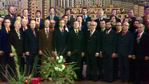 Zemský ráj to na poslech - Budovatelské písně