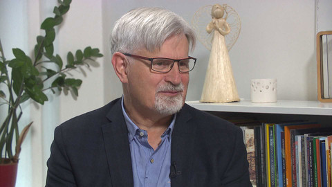 Uchem jehly - 10. října 2021