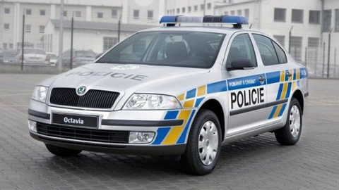 Auto Moto Revue - 22. listopadu 2008