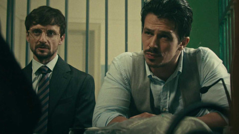 Neuer - 8/8 Mezi nebem a zemí