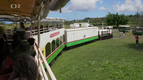 Dobrodružství vědy a techniky - Sopečné pláže a horské vrcholy - Svatý Kryštof vlakem