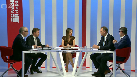 Nedělní debata - 6. září 12:00