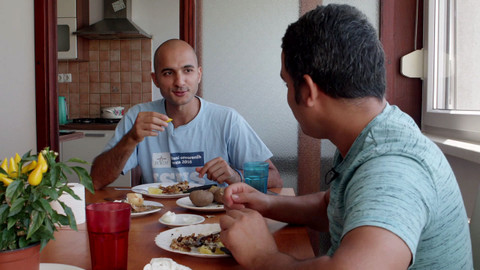 Noví sousedé - 3/9 Dům naděje