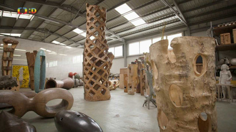 Labyrint umění - 1/10 Proč jsou ve městě sochy?