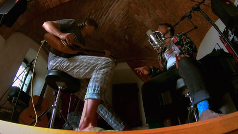 Linka - 4/11 Tonya Graves