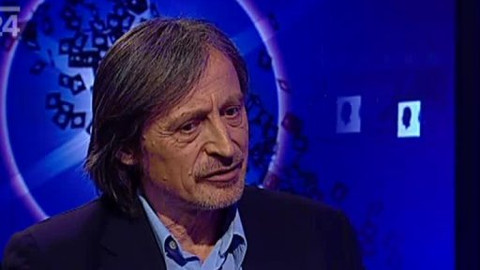 Před půlnocí - 11. dubna 2012