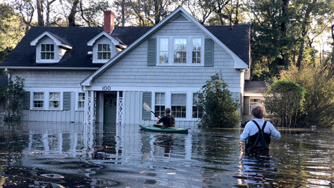 H2O: Molekula života - 3/3 Krize