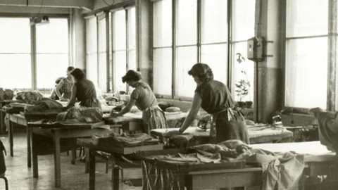 Industrie - 6/12 Hospodářství v krizi