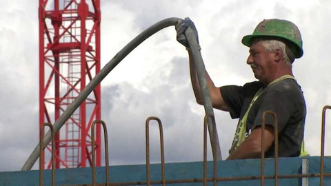 90’ ČT24 - Bude se v Česku stavět rychleji a jednodušeji?