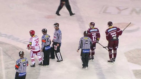 Buly hokej - HC Sparta Praha - HC Oceláři Třinec
