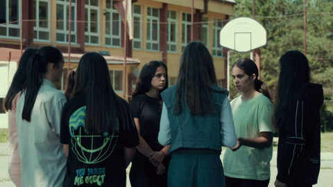 Cesta z ofsajdu - 5/7 Na špici