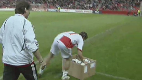 Fotbal - Rozloučení Vladimíra Šmicera s aktivní kariérou