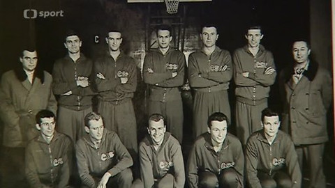 Pocta basketbalovým legendám - Vladimír Pištělák