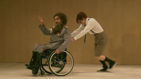 Divadlo žije! - 28. prosince 2011