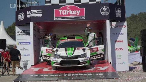 Svět motorů - Vyhlášení mistrů automobilových disciplín