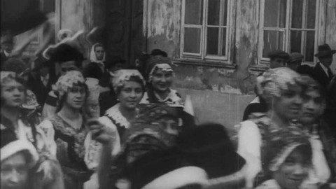 Zrod Československa: vznik státu na filmovém pásu - 1. První dny samostatnosti