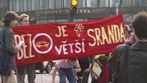 Archiv týdne - 21. březen 1990: Do práce bez auta