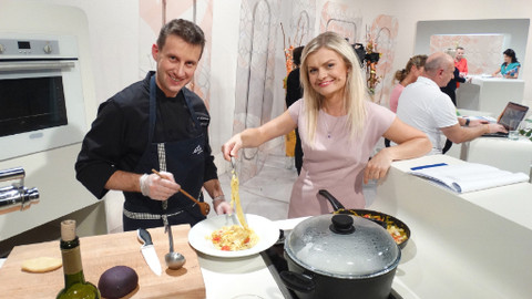 Sama doma - 14. listopadu 2014