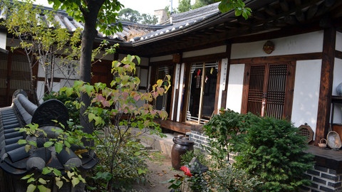 Postřehy odjinud - Korea očima Petra Voldána