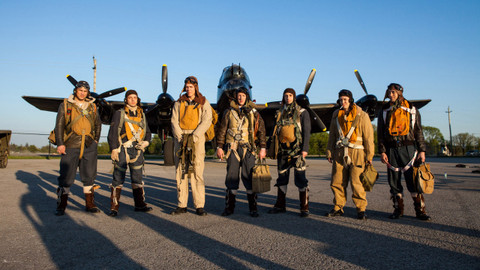 Letecká esa - 3/6 Na křídlech Lancasteru