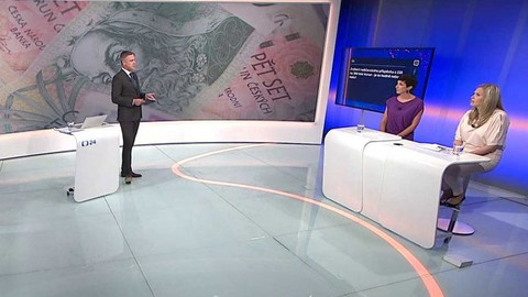 90’ ČT24 - Rodičovský příspěvek stoupne, kdo si polepší?