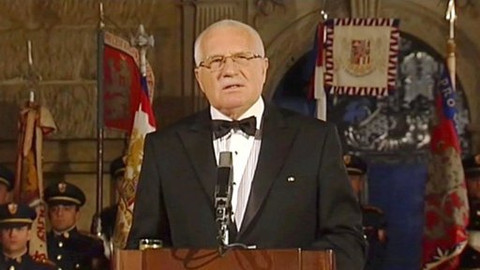 Předávání státních vyznamenání prezidentem republiky - 28. října 2010